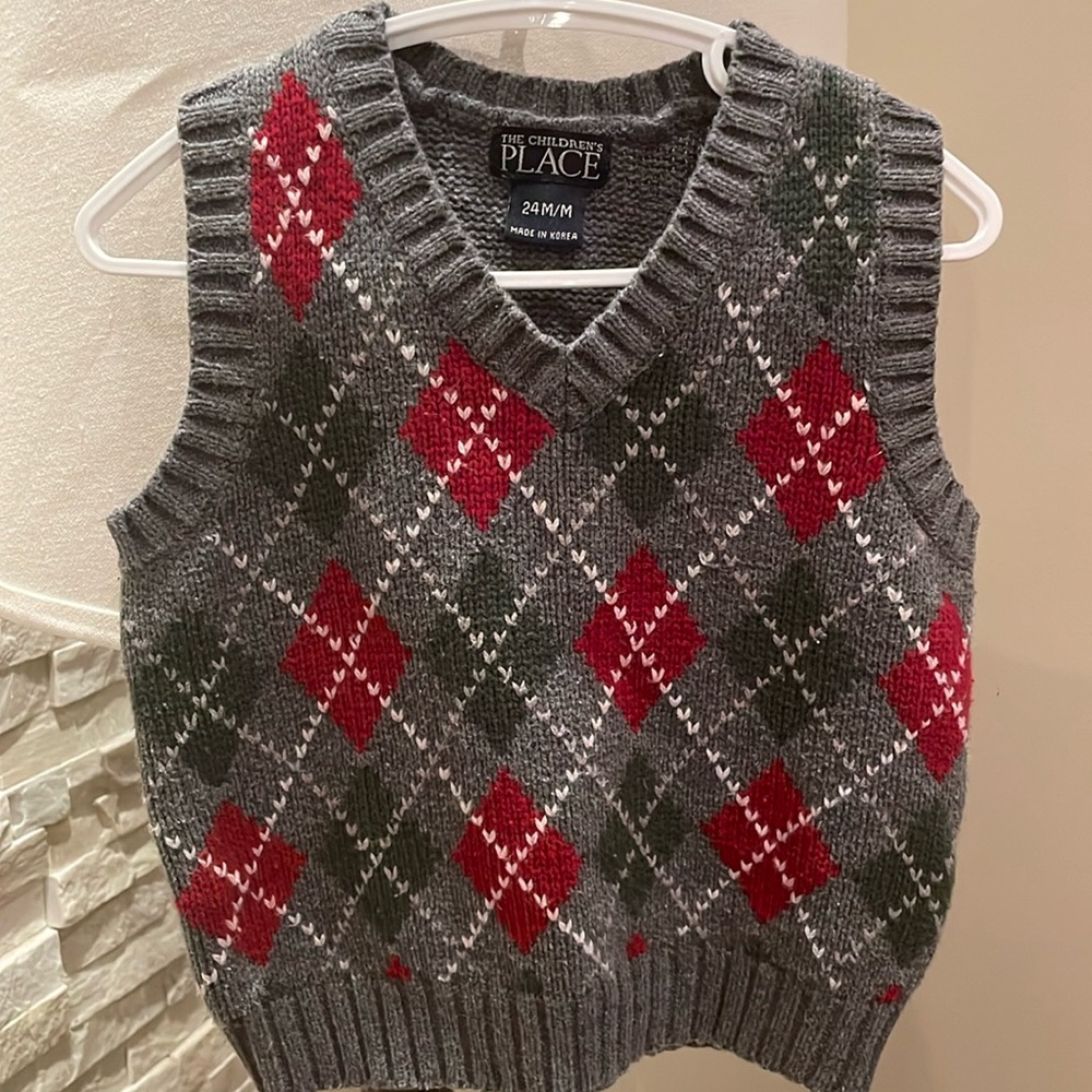 Knit vest